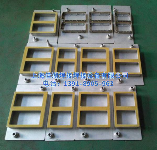 1624085828577858.jpg 雙泡殼包裝模具_(dá)副本.jpg